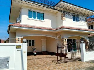 For sale 3 bedrooms house in San Kamphaeng, Chiang Mai