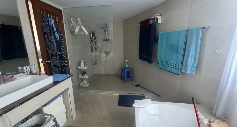 For sale 3 bedrooms condo in Bang Phli, Samut Prakan