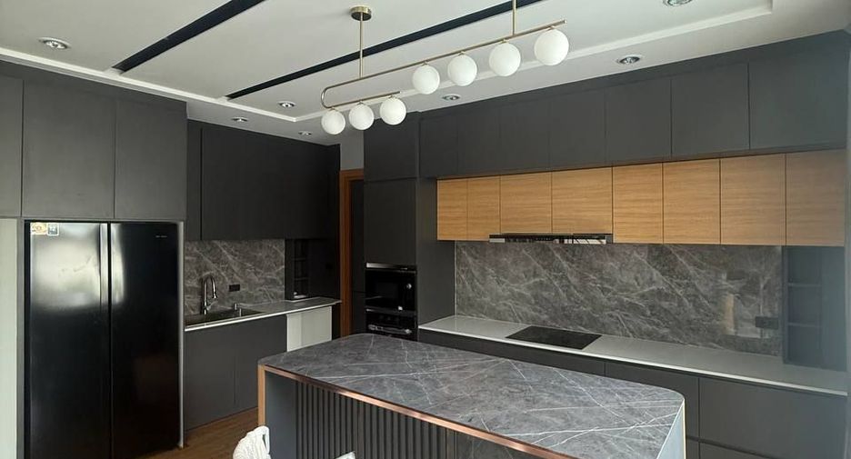 Villa en venta de 3 habitaciones en Bang Lamung, Chonburi
