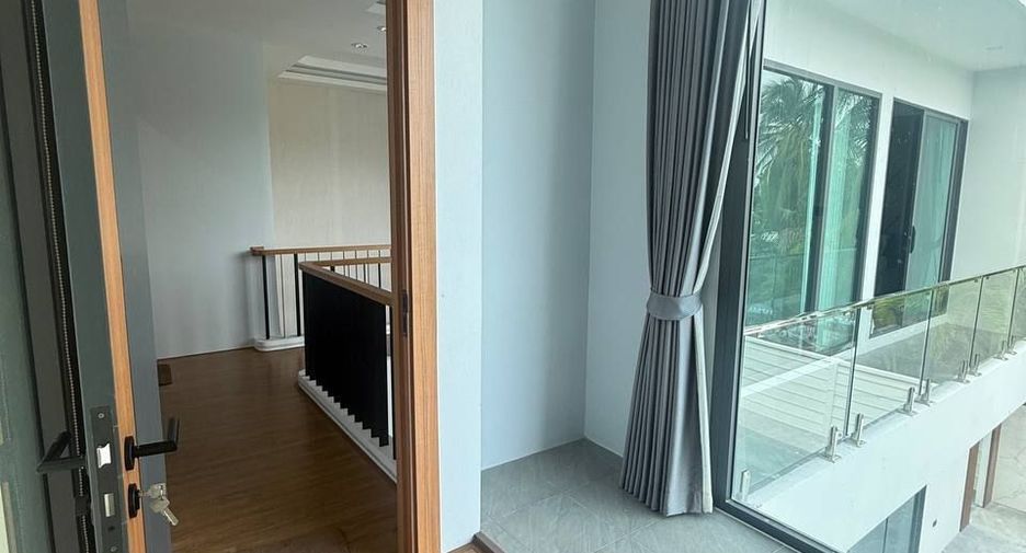 Villa en venta de 3 habitaciones en Bang Lamung, Chonburi