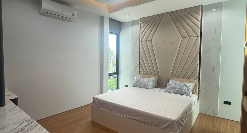 Villa en venta de 3 habitaciones en Bang Lamung, Chonburi