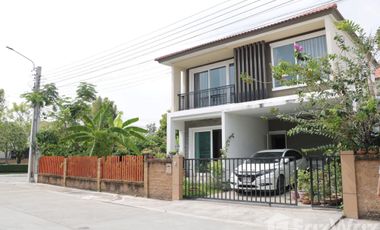 Casa en venta de 4 habitaciones en Prawet, Bangkok