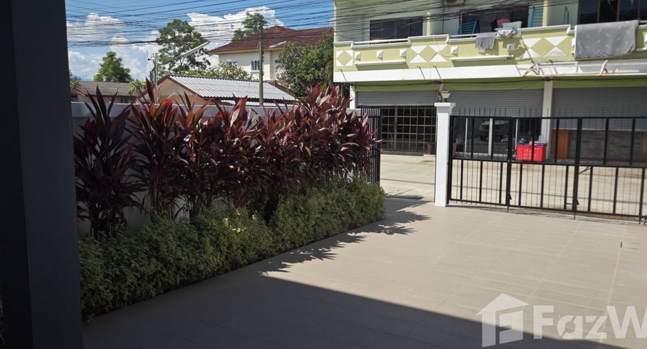For sale and for rent 2 bedrooms townhouse in San Kamphaeng, Chiang Mai
