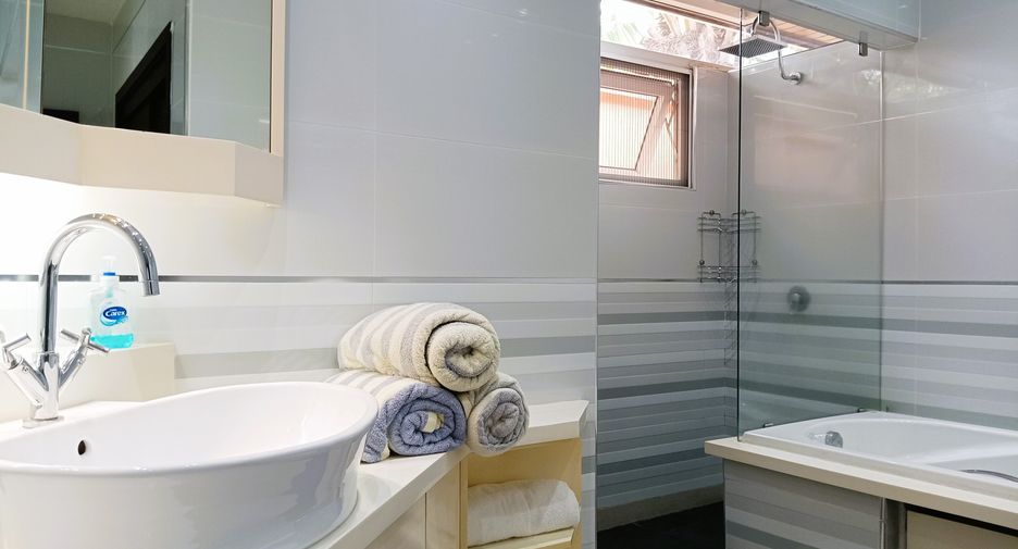 Villa zur Miete mit 3 Zimmer in Bang Lamung, Chonburi