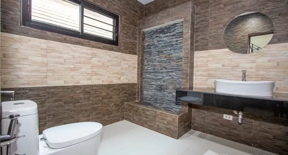 For sale and for rent 3 bedrooms house in Hang Dong, Chiang Mai