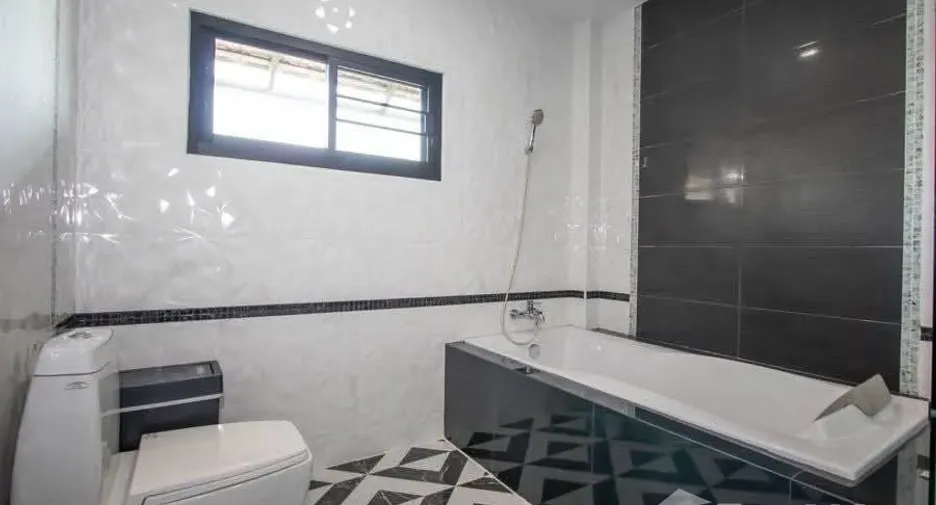 For sale and for rent 3 bedrooms house in Hang Dong, Chiang Mai