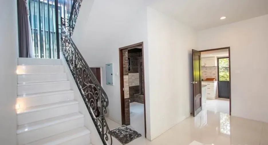 For sale and for rent 3 bedrooms house in Hang Dong, Chiang Mai