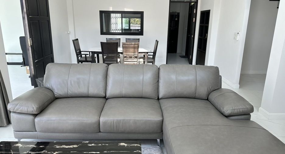 For sale and for rent 4 bedrooms house in Mae Rim, Chiang Mai