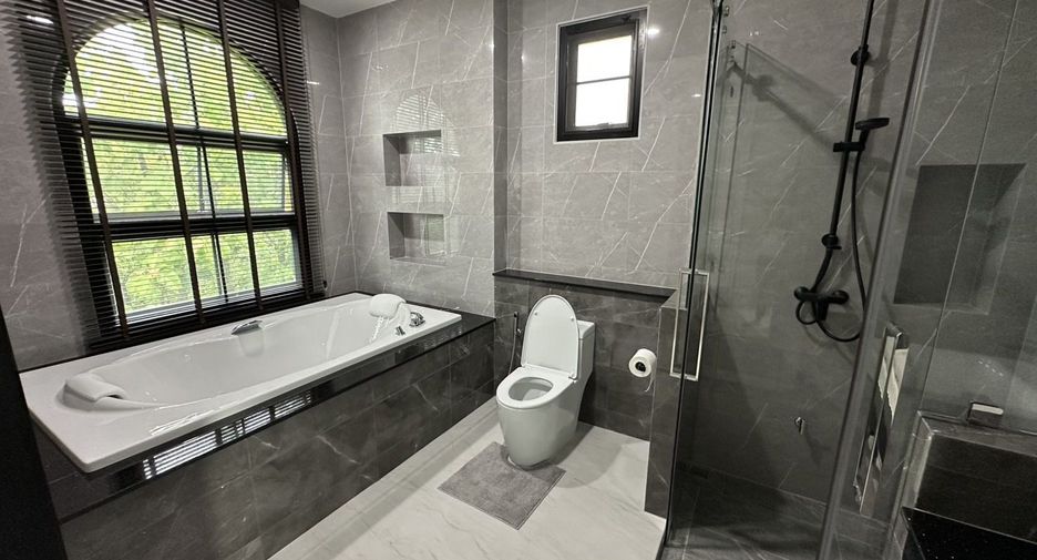 For sale and for rent 4 bedrooms house in Mae Rim, Chiang Mai