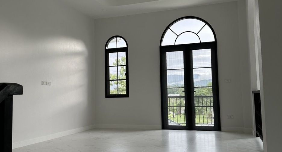 For sale and for rent 4 bedrooms house in Mae Rim, Chiang Mai