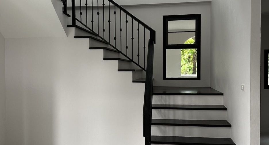 For sale and for rent 4 bedrooms house in Mae Rim, Chiang Mai