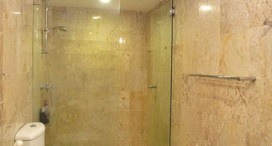 Продажа 2 спальни кондо в Сатхон, Бангкок