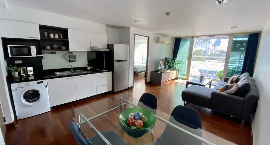 For sale and for rent 1 bed condo in Watthana, Bangkok
