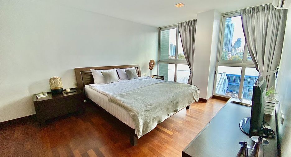 For sale and for rent 1 bed condo in Watthana, Bangkok