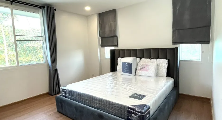 For sale and for rent 5 bedrooms villa in Mae Rim, Chiang Mai