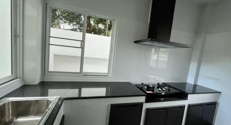For sale and for rent 5 bedrooms villa in Mae Rim, Chiang Mai
