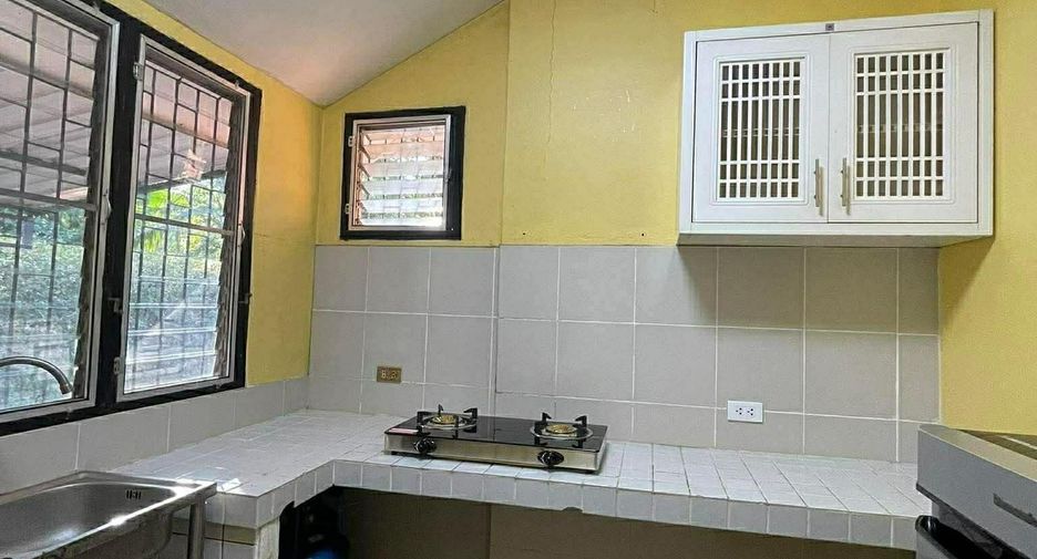For rent 3 bedrooms house in Mueang Chiang Mai, Chiang Mai