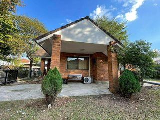 For rent 3 bedrooms house in Mueang Chiang Mai, Chiang Mai
