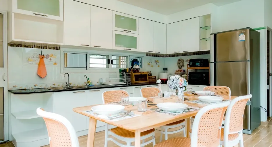 Haus zum Kauf und zur Miete mit 4 Zimmer in Mueang Chiang Mai, Chiang Mai