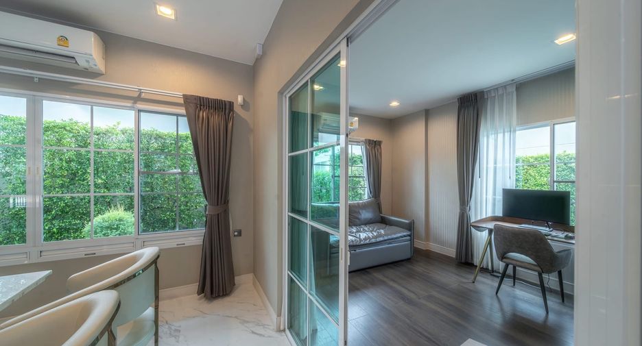 For sale そして for rent 4 ベッドルーム house in Bang Khen, Bangkok