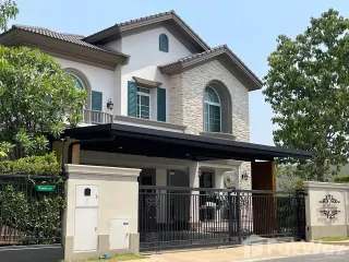 For sale そして for rent 4 ベッドルーム house in Bang Khen, Bangkok
