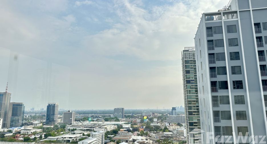 For sale 1 bed condo in Khlong Toei, Bangkok