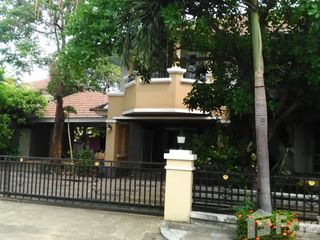 For rent 5 bedrooms house in Doi Saket, Chiang Mai