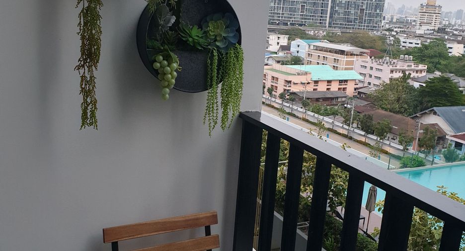 À vendre 2 chambres condo à Bang Na, Bangkok