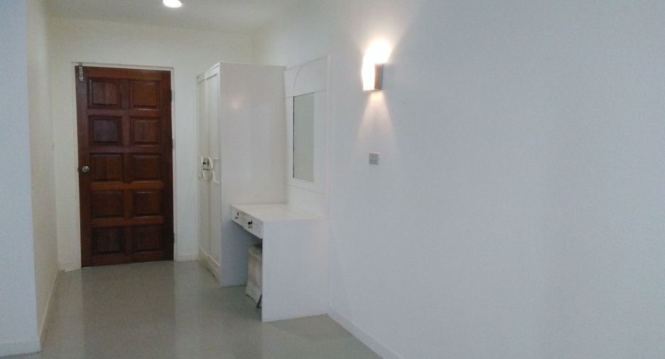 Wohnung zur Miete mit 2 Zimmer in Bang Lamung, Chonburi