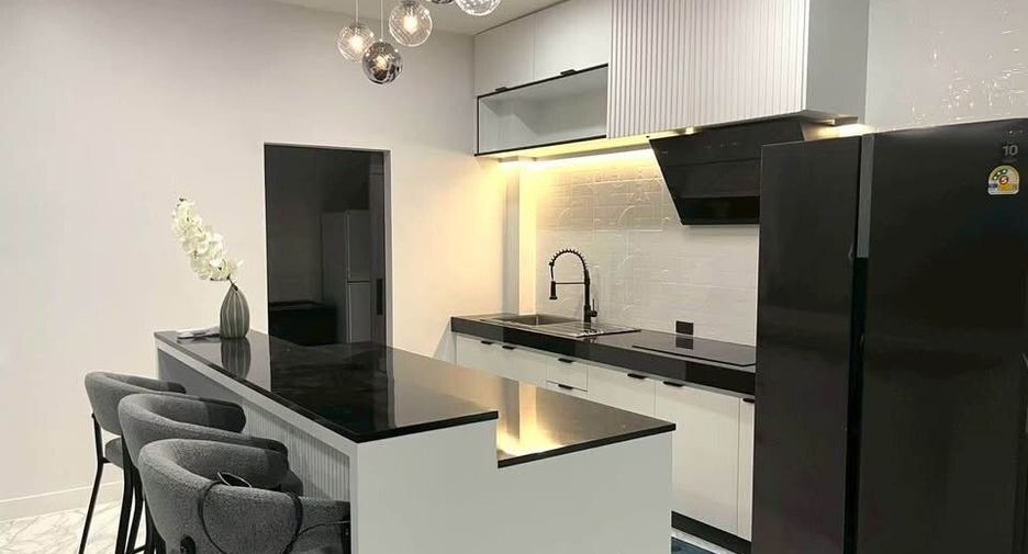 For rent 4 bedrooms house in Hang Dong, Chiang Mai