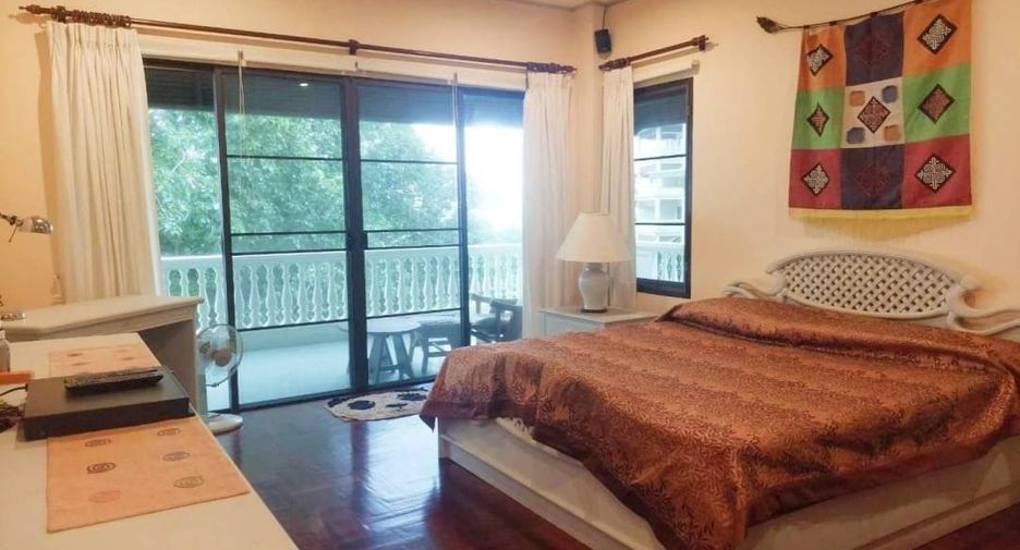 出售 和 出租 4 卧室 公寓 在 Sattahip, Chon Buri