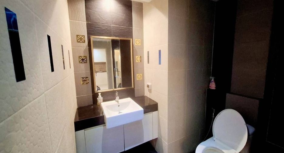 Condo en alquiler de 1 habitaciones en Bang Lamung, Chonburi