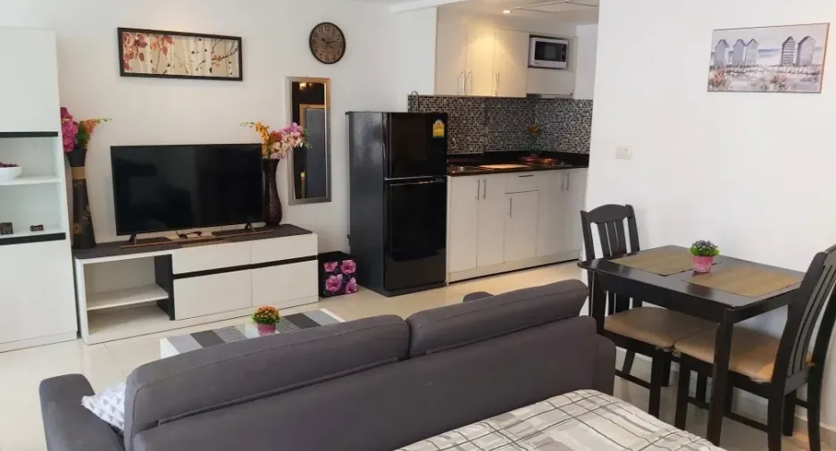 For rent studio condo in Bang Lamung, Chonburi