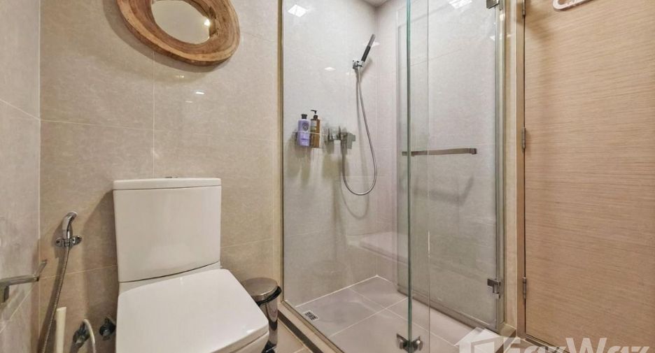 For sale そして for rent 3 ベッドルーム condo in Khlong Toei, Bangkok
