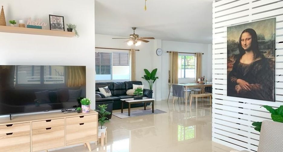 For rent 3 bedrooms house in Mueang Chiang Mai, Chiang Mai