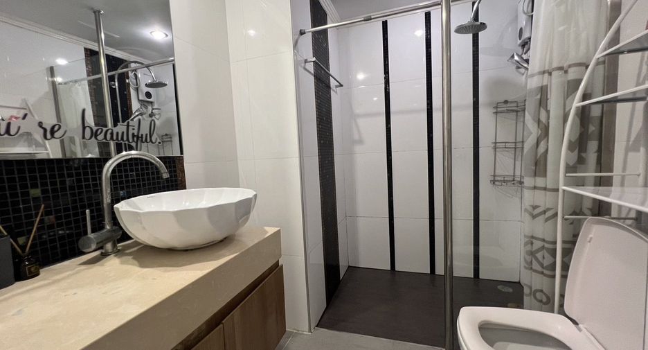 For sale and for rent 1 bed condo in Bang Lamung, Chonburi