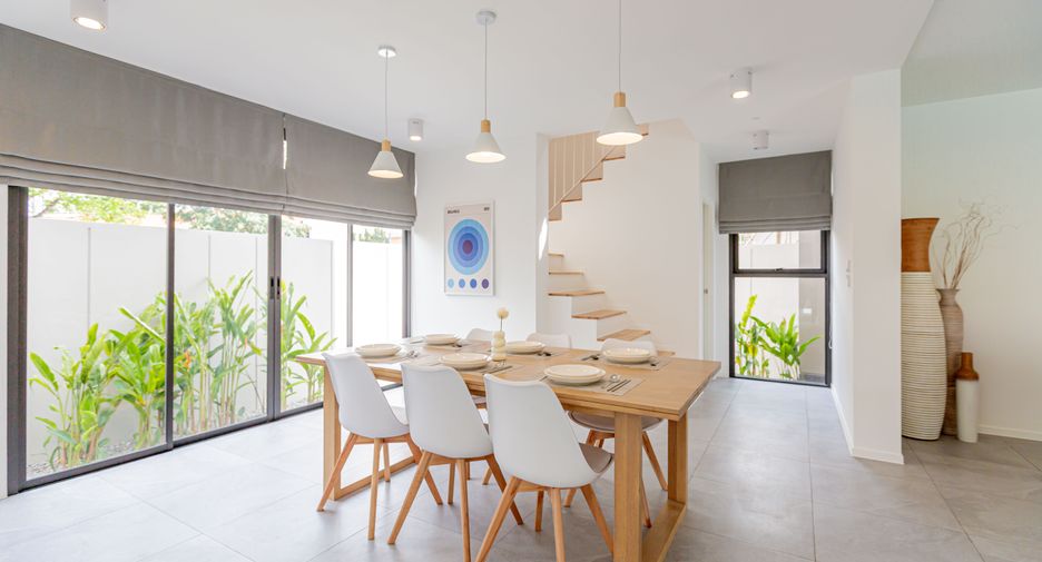 À vendre 3 chambres villa à Hang Dong, Chiang Mai