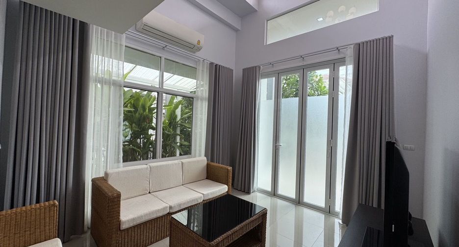 For rent 4 bedrooms house in Mueang Chiang Mai, Chiang Mai