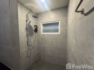 Haus zur Miete mit 4 Zimmer in Mueang Chiang Mai, Chiang Mai