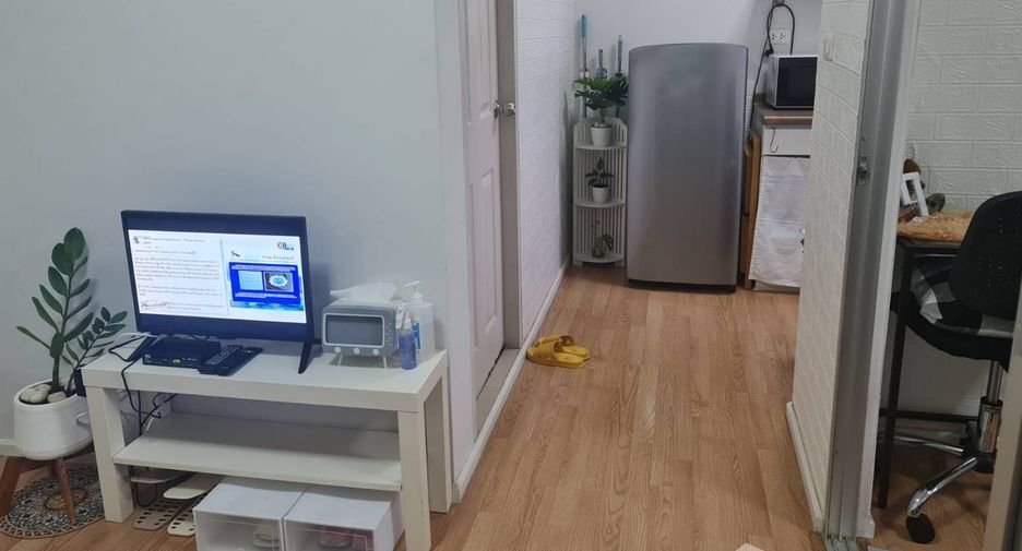 For rent 1 bed condo in Mueang Samut Prakan, Samut Prakan