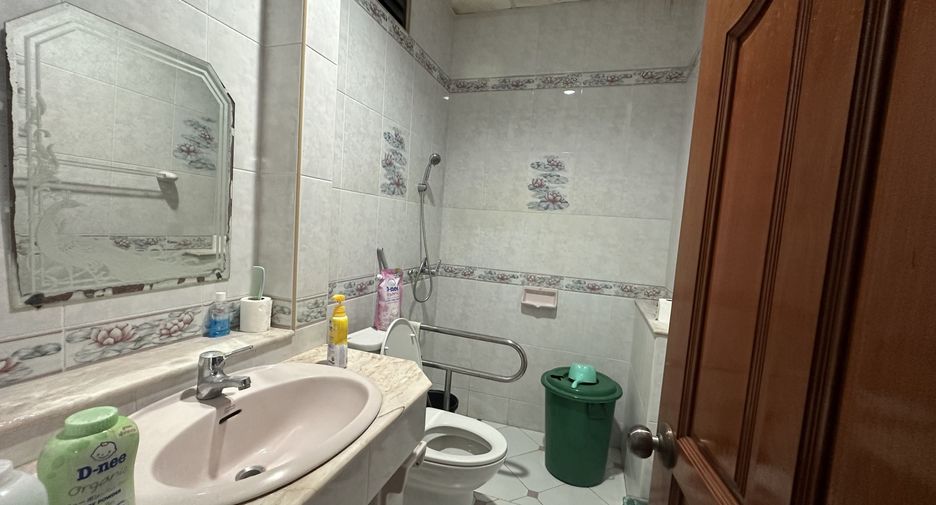Продажа и аренда 6 спальни дом в Сан Саи, Чианг Маи