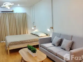 Casa adosada en venta y en alquiler de 3 habitaciones en Mueang Chiang Mai, Chiang Mai