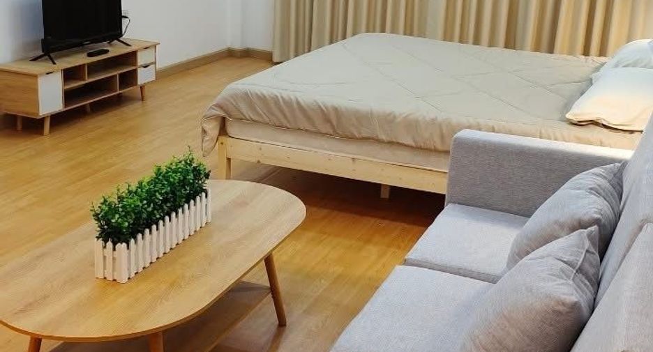 For sale and for rent 3 bedrooms townhouse in Mueang Chiang Mai, Chiang Mai