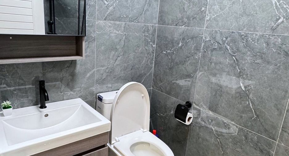 For sale 1 bed condo in Sattahip, Chonburi