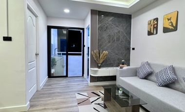 For sale 1 bed condo in Sattahip, Chonburi