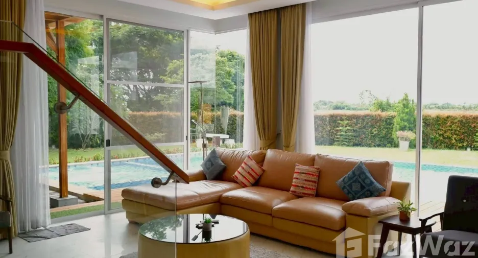 Haus zur Miete mit 4 Zimmer in San Kamphaeng, Chiang Mai
