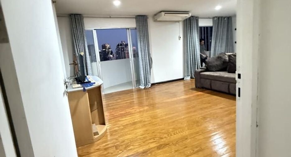 ขาย 3 ห้องนอน คอนโด ใน วัฒนา, กรุงเทพฯ