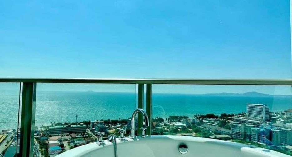 For sale 2 bedrooms condo in Jomtien, Pattaya