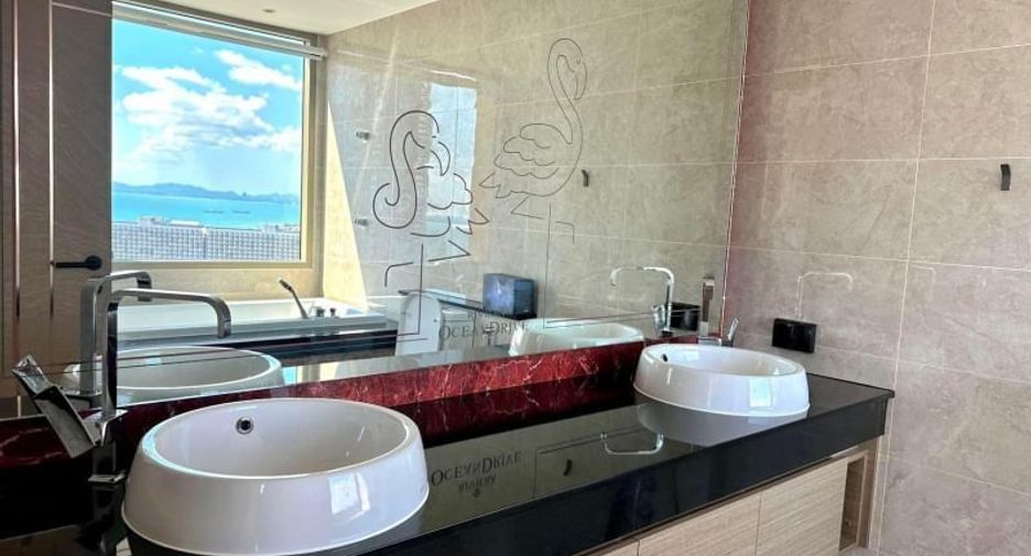 For sale 2 bedrooms condo in Jomtien, Pattaya