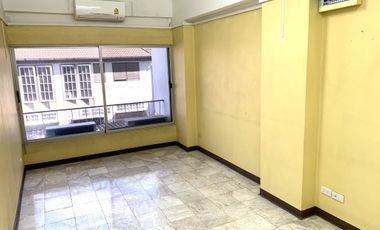 For sale 1 bed condo in Bang Kapi, Bangkok